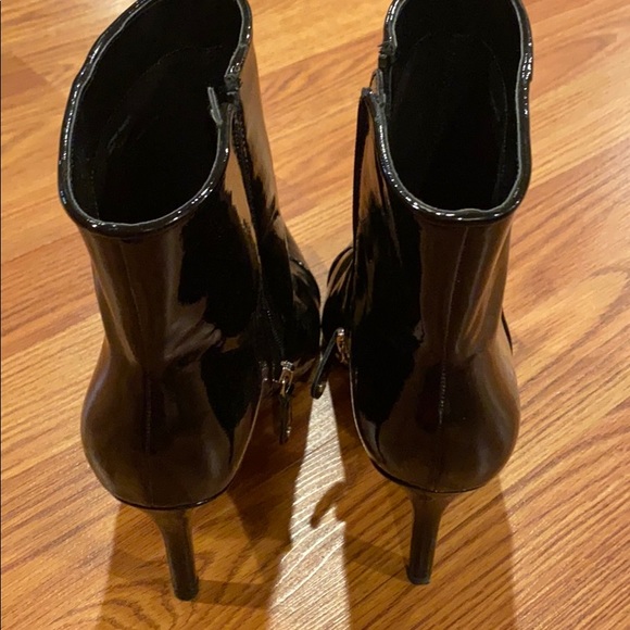 BCBG, boots, size:7 , black - Picture 3 of 5